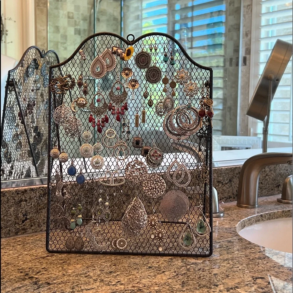 NWT Unique Jewelry Display Stand for Earrings - Picture 1 of 5